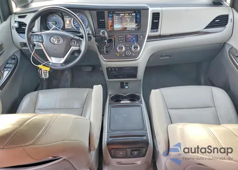 2016 Toyota Sienna Xle z USA, uszkodzony, nr VIN 5TDDK3DC6GS137310